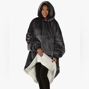 Comfy Hoodie Sweatshirt Oversize Gray Sherpa Wearable Blanket Shark Tank Adult